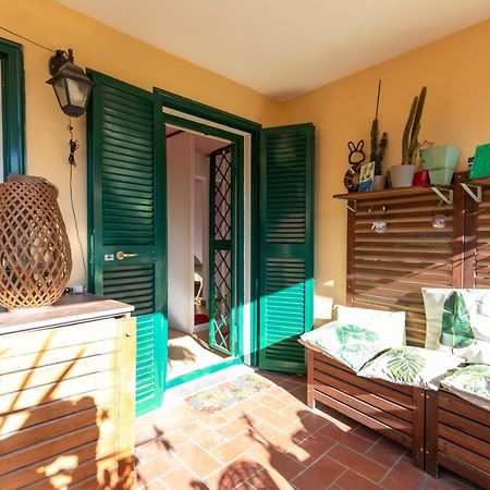 Colored House Until 7 People Above Sqplebiscito Neapel Exterior foto