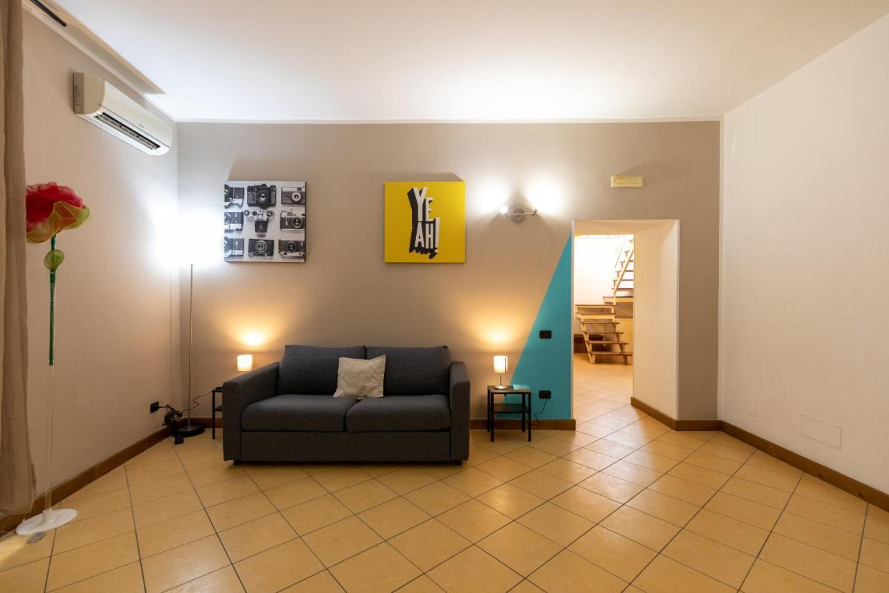 Colored House Until 7 People Above Sqplebiscito Neapel Exterior foto